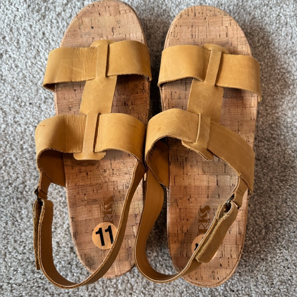 Korks Sandals